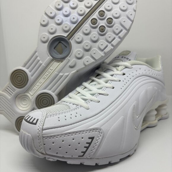 Men's All White Nike Shox - Picture 3 of 7